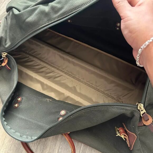 Vintage Orvis 30" Battenkill Leather Canvas Rolling Duffle Luggage - Picture 10 of 12